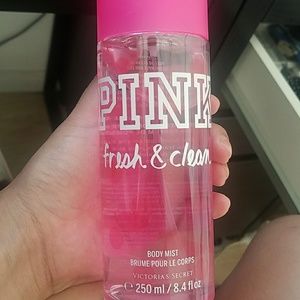 Victoria's Secret PINK Fresh & Clean Body Mist